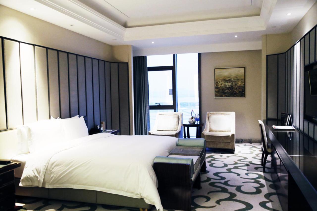 Royal Seaside Hotel And Hot Springs Xiamen Esterno foto