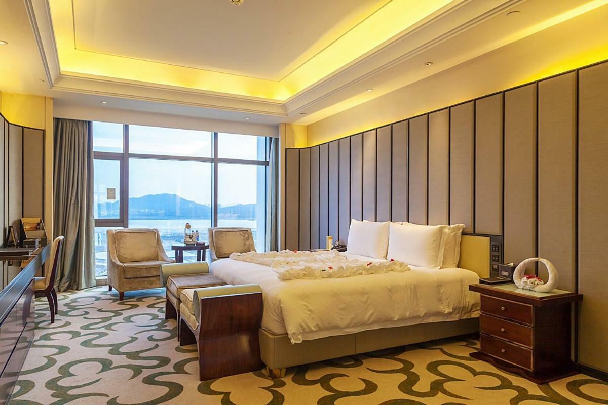 Royal Seaside Hotel And Hot Springs Xiamen Esterno foto
